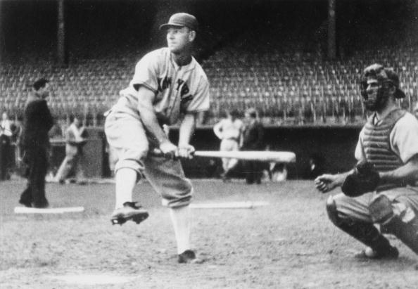 Mel Ott made a Hall of Fame career out of his unconventional swing.
